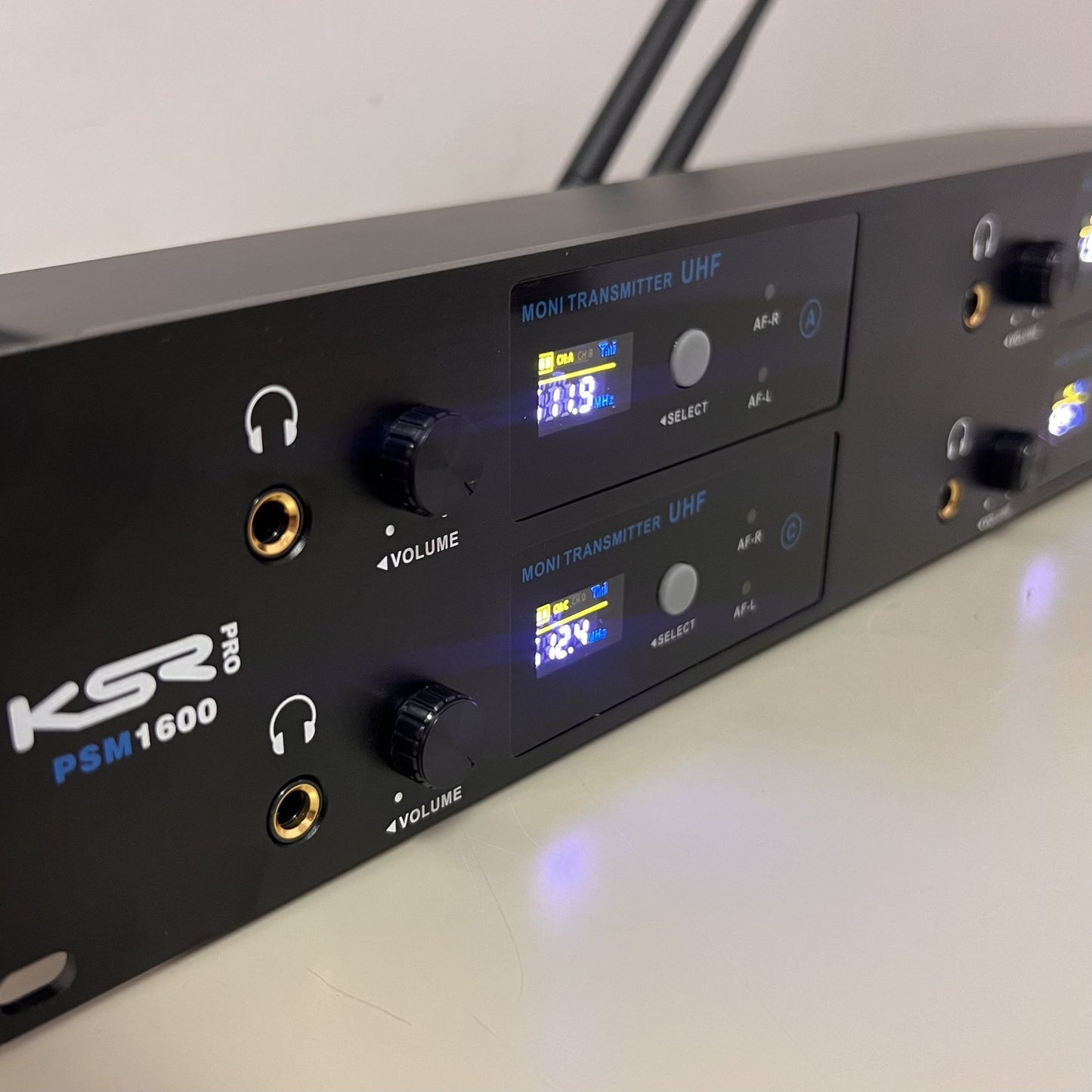Monitor De Palco Quadruplo 4c Ponto S Fio In Ear Ksr Psm1600